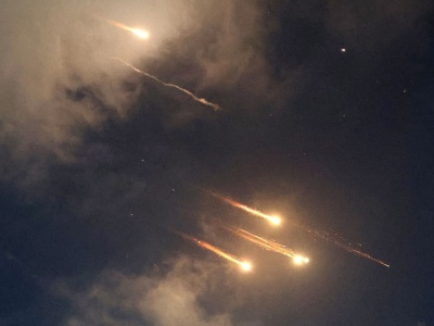 Iran zaatakował Izrael potężną bronią hipersoniczną