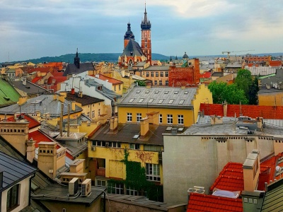 Strefa czystego transportu. A raczej tumultu. Kraków właśnie pękł w tej sprawie na pół