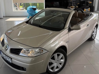 Używany kabriolet na lato? Za ile można kupić auto w rozsądnym stanie – przegląd propozycji