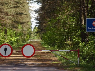 Co naprawdę dzieje się na granicy z Białorusią? Polska gra ostro, ale prawda jest ba…