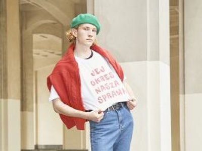 Żeby dziewczynki się nie wstydziły. Miesiączka nie może być tematem tabu