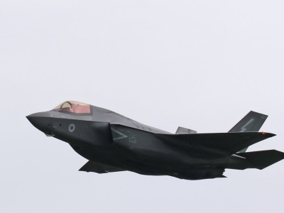 Wielka akcja służb. F-35 musiał lądować awaryjnie