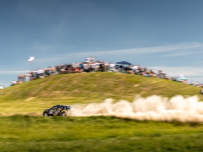 FIA ERC. Rajd Polski. Sesks prowadzi. Marczyk tuż za nim