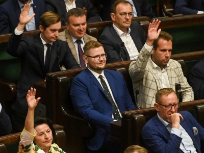 Zapytali Polaków, co sądzą o możliwości wspólnych rządów PiS i Konfederacji. Świetny…