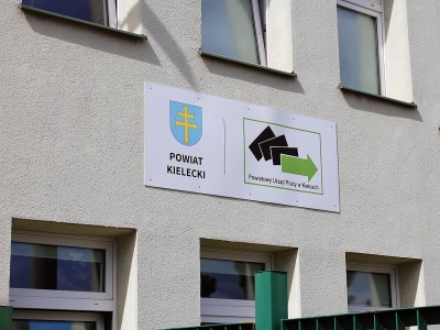 Potrzeba psychologów i kierowców. Zbyt wielu mamy ekonomistów