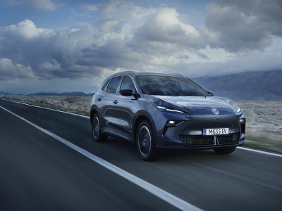 MG uzupełnia gamę elektrycznym SUV-em MGS5 EV