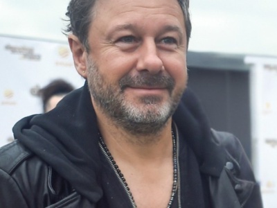 Piasek spakował walizki i zaszył się z dala od miasta. Tak teraz żyje