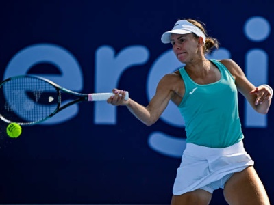 Tenis ziemny: Porażka Linette w deblu w Nottingham