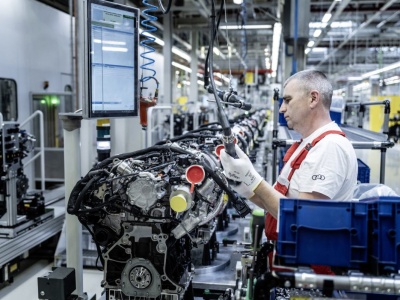Audi hamuje z elektryfikacją. Spalinowe silniki wciąż na pierwszym miejscu