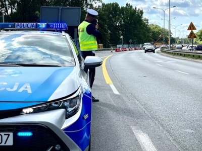 W związku z długim weekendem na drogach więcej policji