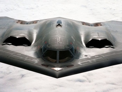 Amerykańskie bombowce zdolne zniszczyć podziemne obiekty nuklearne opuściły USA
