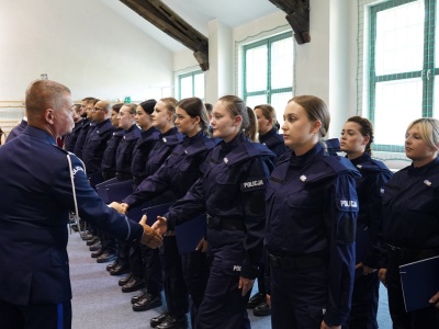 12 kobiet i 8 mężczyzn. Za nami kolejne ślubowanie nowych policjantów Warmii i Mazur [ZDJĘCIA]