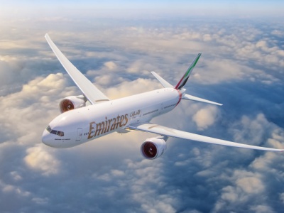 Emirates zwiększa liczbę połączeń do Barcelony