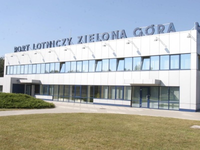 Chcą dopłacać 870 złotych za turystów, którzy polecą do Egiptu. Pomysł wzbudza skrajne emocje