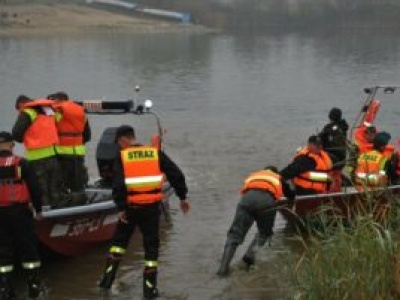 Trzech nastolatków zaginęło na jeziorze Małszewskim. Akcja poszukiwawcza trwa