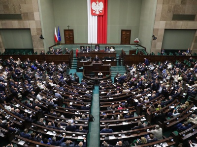 Zmiany w kontroli celno-skarbowej. Firma będzie mogła złożyć pierwszą deklarację i częściową korektę