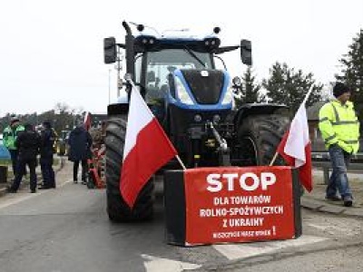 Ukraiński handel z UE znów dociśnięty cłami. Bruksela ma zdecydować, czy dać zielone światło na bezcłową wymianę