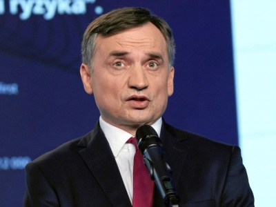 Zbigniew Ziobro kontra komisja śledcza ds. Pegasusa. W piątek kolejna próba