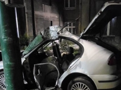 Auto niemal 