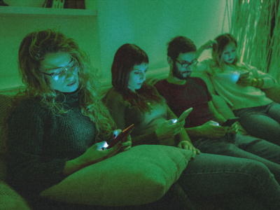Zmęczenie technologią coraz większe. Czym jest slowtech i jak odzyskać kontrolę nad życiem online