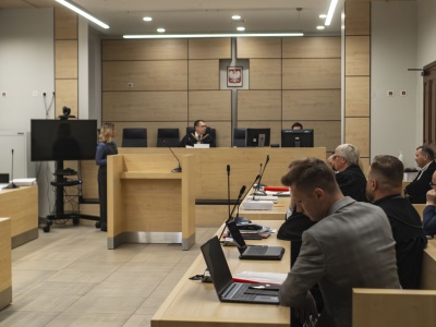 Prokuratura domaga się wieloletniego więzienia i grzywny dla senatora Gawłowskiego [ZDJĘCIA]