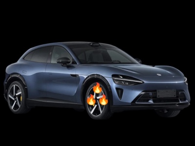 Ten najnowszy SUV to hit, ale zdarza mu się zapalić. Producent twierdzi, że to jest ok