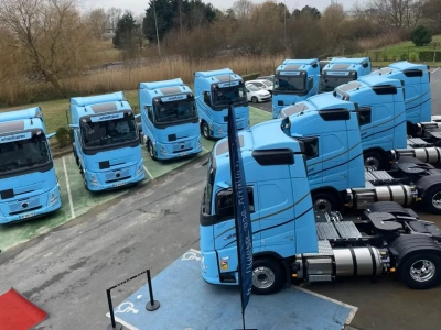 Zamówienie na 50 gazowych Volvo FH LNG – kwestia przepisów oraz biogazowni