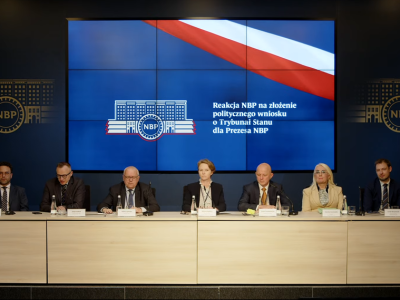 Dylemat RPP: ciąć stopy teraz czy we wrześniu? Projekcja pokaże