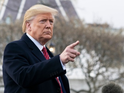 Trump sugeruje DOGE, aby przyjrzał się dotacjom dla firm Muska