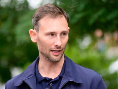 Sławosz Uznański-Wiśniewski połączy się z setkami uczniów. Pokaże im kosmiczne eksperymenty