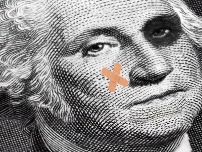Dolar na łopatkach. Kolejny spadek, najgorszy wynik od 50 lat i umocnienie złotego