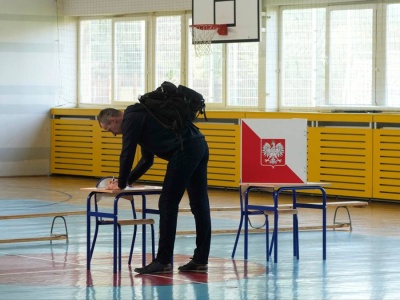 Polacy zabrali głos ws. wyborów prezydenckich. Nowy sondaż CBOS