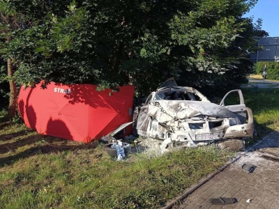 Wypadek w Fałkowie. Zginął młody kierowca