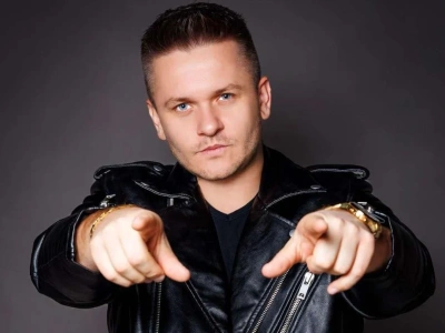 Arek Kopaczewski oficjalnie otwiera wakacje 2025! Już dzisiaj na żywo!