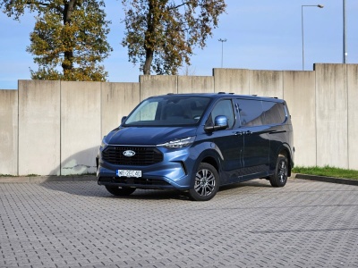 Dostawczak nie musi męczyć. Ford Transit Custom to prawdziwy transporter