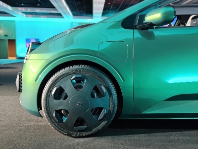 5 nowości Renault na lata 2025-2026. Nowy model segmentu B i kompaktowy SUV