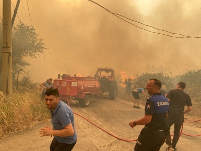 Śmiertelne upały w Europie. 10 ofiar w 3 krajach. W Niemczech rekord ciepła, potem grad i zaspy