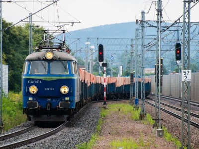 Cięcia w PKP CARGO: 2,5 tysiąca etatów zagrożonych