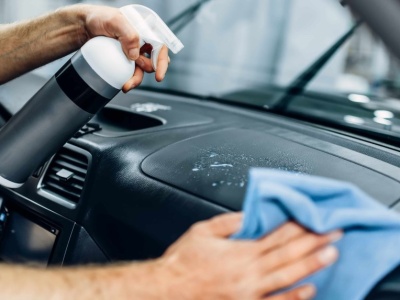 Detailing auta – kiedy zwykłe sprzątanie to za mało