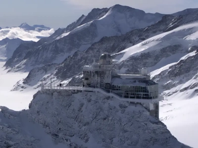 Obserwatorium Sphinx w Alpach Szwajcarskich: 3600 m n.p.m.