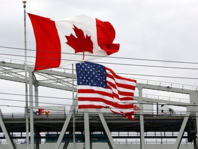 Załamanie w handlu Kanady z USA. 