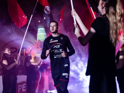 Zostaje na dłużej! Roman Szymański przedłuża kontrakt z PGE Startem!