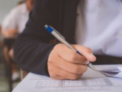 Wyniki egzaminu ósmoklasisty 2025: Matematyka najtrudniejsza. Raport CKE