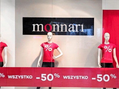 Wygodna, przewiewna i z klasą - sukienka z Monnari to HIT. Właśnie trafiła na promocję -50%. A w B2B?