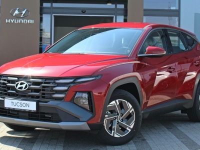 Nie zdążyłeś kupić SUV-a przed wakacjami? Ten czerwony Hyundai Tucson ratuje sytuację
