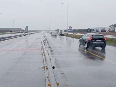 Bezpieczniej na autostradach. Minister uregulował bariery tymczasowe