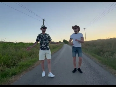 TOMASZ KNAP & ROBERT WISSMANN – WAKACJE