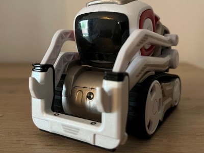 Czy robot może być twoim kumplem? Tak, jeśli najpierw zagracie razem w grę