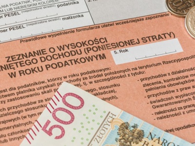 Wchodzą nowe PIT-y. Fiskus zmienia zasady rozliczeń