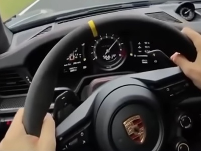 Polski kierowca nie miał szans. Przy 200 km/h BMW wjeżdża w jego Porsche na Nurburgringu